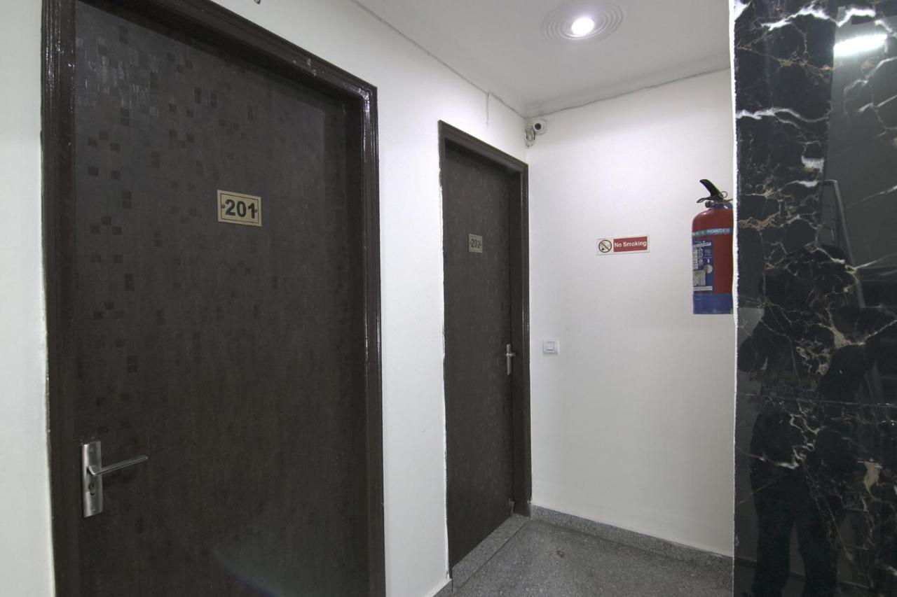 Fabhotel Airport Avalon Near Igi Airport نيودلهي المظهر الخارجي الصورة